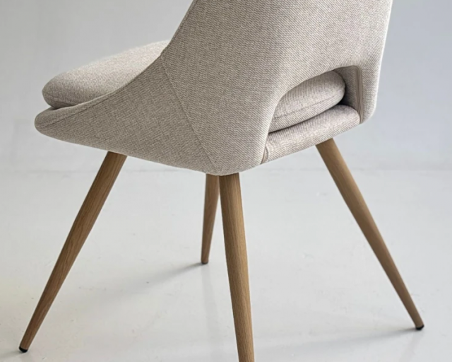 MONAVO4
